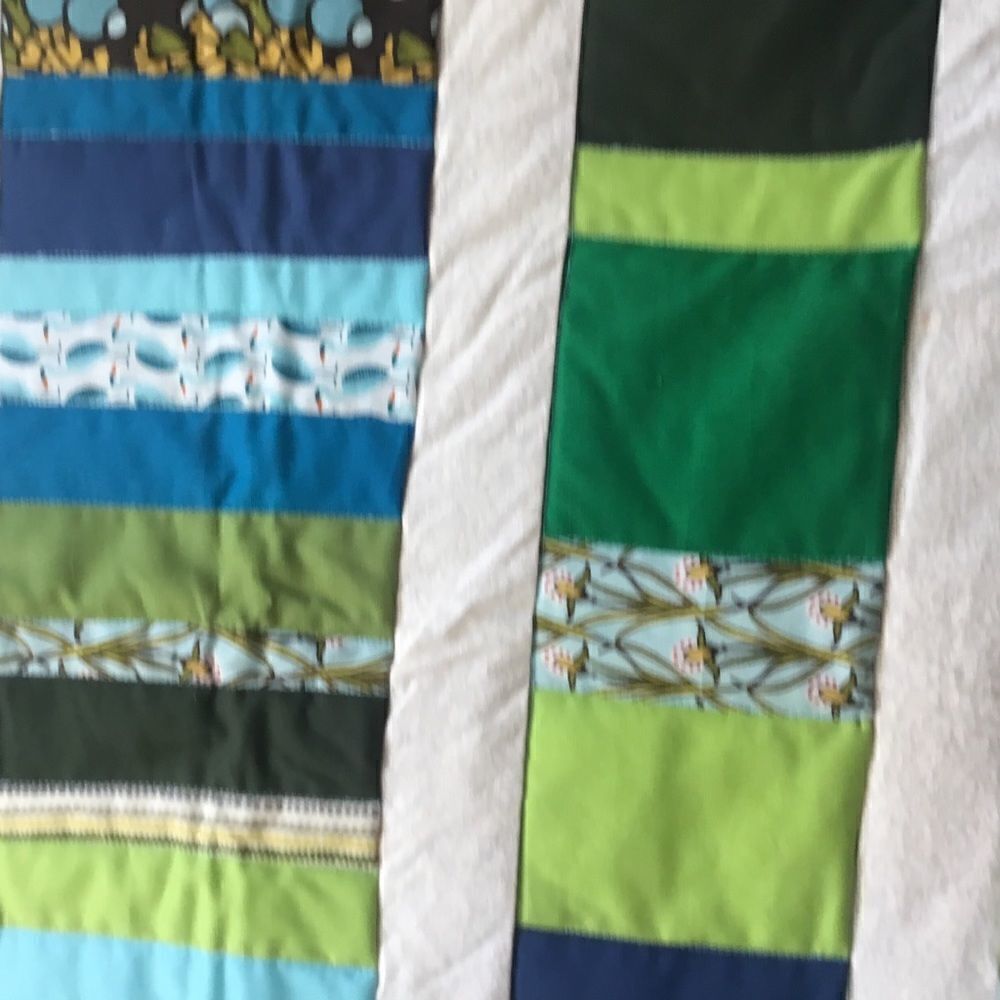 Handmade Quilt Colors of the Carolinas - Picture 12 of 16